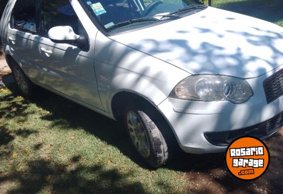 Autos - Fiat Palio atracttive 1.4 2011 GNC 180000Km - En Venta