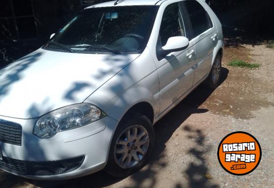 Autos - Fiat Palio atracttive 1.4 2011 GNC 180000Km - En Venta