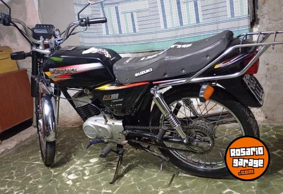 Motos - Suzuki Ax100 2015 Nafta 111111Km - En Venta