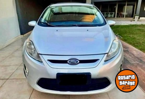 Autos - Ford Fiesta Kinetic Titanium 2013 GNC - En Venta