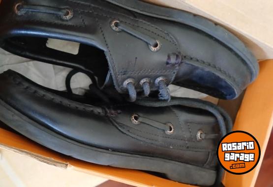 Indumentaria - Zapatos colegio cuero 100% - En Venta