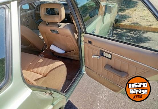 Autos - Volkswagen 1500 Rural 1984 Nafta 99999Km - En Venta