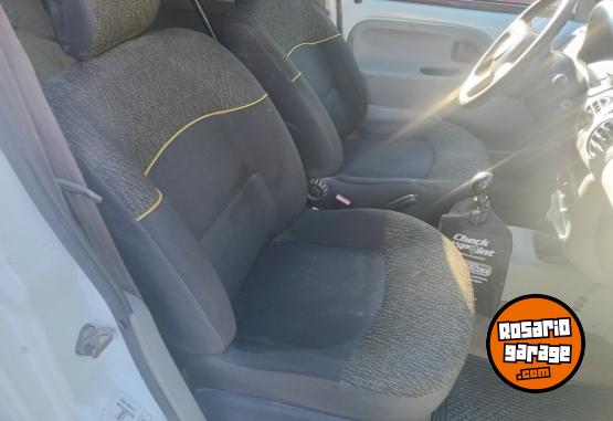 Utilitarios - Renault Kangoo 2007 Diesel 111111Km - En Venta