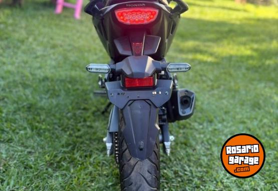 Motos - Honda CB 300 F TWISTER 2023 Nafta 5400Km - En Venta