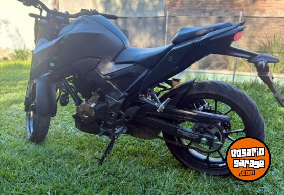 Motos - Honda CB 300 F TWISTER 2023 Nafta 5400Km - En Venta