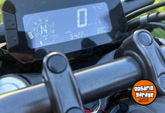 Motos - Honda CB 300 F TWISTER 2023 Nafta 5400Km - En Venta