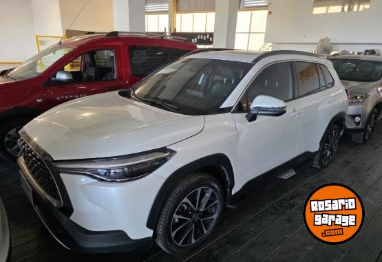 Autos - Toyota Corolla cross 2.0 SEG cvt 2024 Nafta 34800Km - En Venta