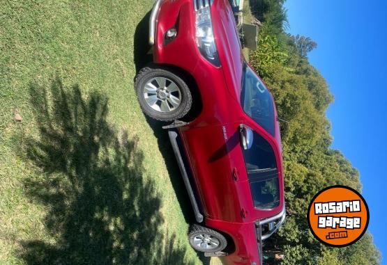 Camionetas - Toyota Hilux srv 2016 Diesel 215000Km - En Venta