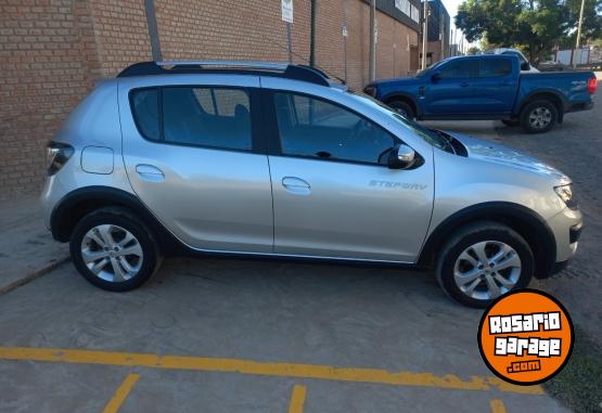 Autos - Renault Sandero stepway 2015 Nafta 50000Km - En Venta