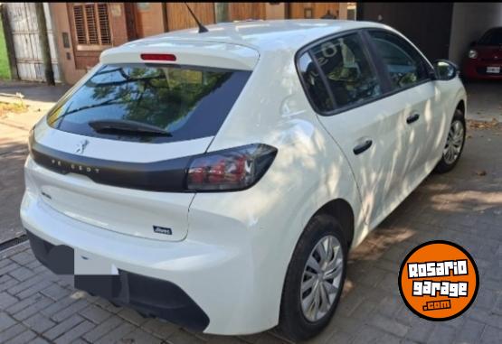 Utilitarios - Peugeot 208 like 2022 Nafta 25800Km - En Venta
