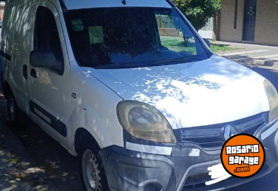 Utilitarios - Renault Kangoo 2015 GNC 260000Km - En Venta