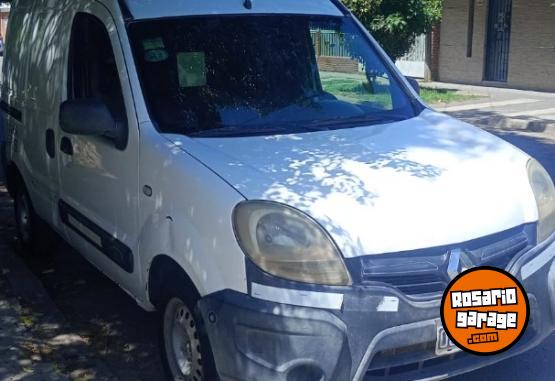 Utilitarios - Renault Kangoo 2015 GNC 260000Km - En Venta