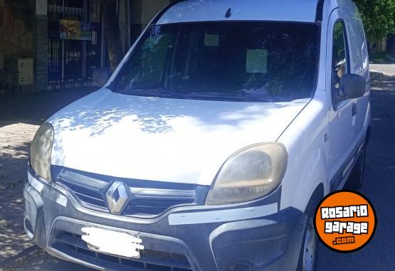 Utilitarios - Renault Kangoo 2015 GNC 260000Km - En Venta