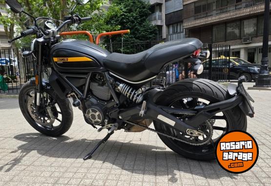 Motos - Ducati Scrambler 2016 Nafta 9400Km - En Venta