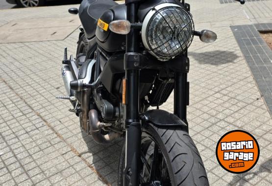 Motos - Ducati Scrambler 2016 Nafta 9400Km - En Venta