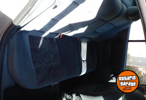 Autos - Renault Megane 2.0 RXE 1999 Nafta 260000Km - En Venta