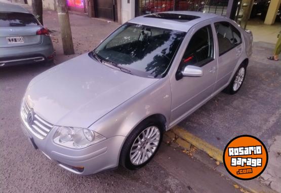 Autos - Volkswagen Bora 2011 Nafta 200000Km - En Venta