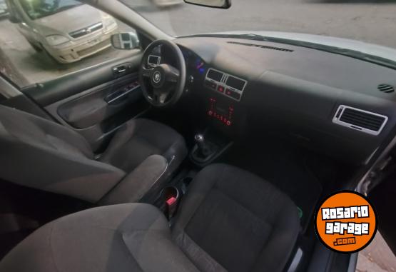 Autos - Volkswagen Bora 2011 Nafta 200000Km - En Venta