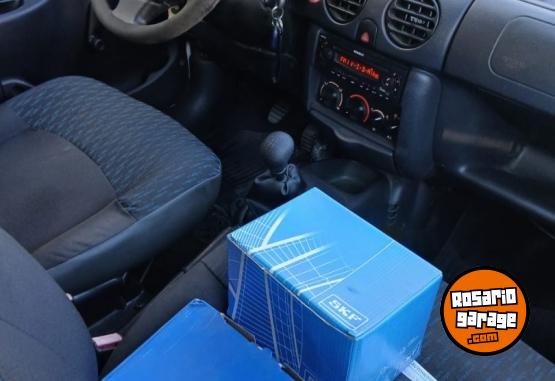 Utilitarios - Renault Kangoo 2014 GNC 155000Km - En Venta