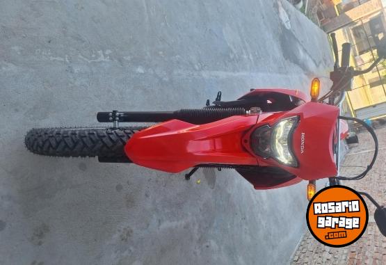 Motos - Honda Honda tornado 300 2025 Nafta 39Km - En Venta