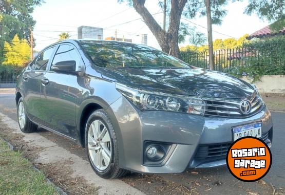 Autos - Toyota Corolla xei pack cuero 2017 Nafta 121000Km - En Venta