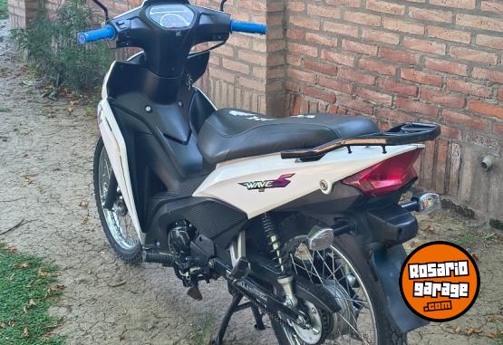 Motos - Honda Wave 110 S 2024 Nafta 13000Km - En Venta