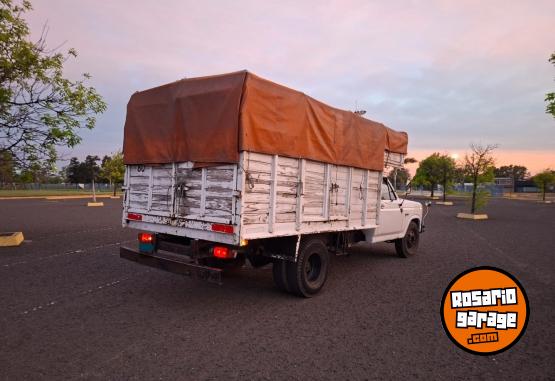 Camiones y Grúas - FORD 350 - En Venta