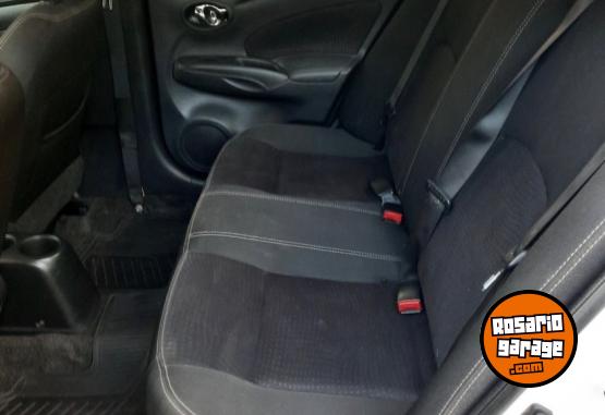 Autos - Nissan Versa Advance 2018 Nafta 120000Km - En Venta