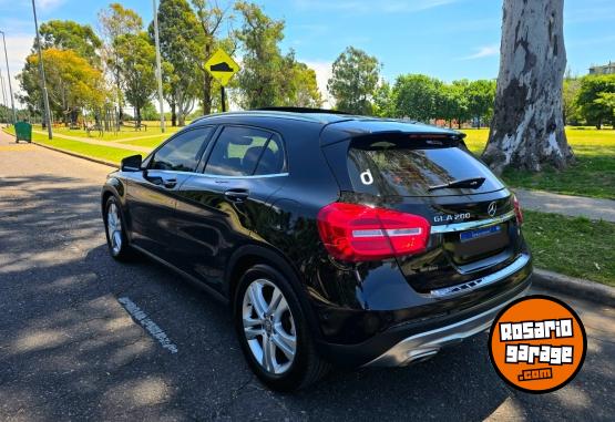 Autos - Mercedes Benz Gla200 2017 Nafta 83000Km - En Venta