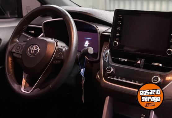 Autos - Toyota Corolla cross se-g 2021 Nafta 88500Km - En Venta