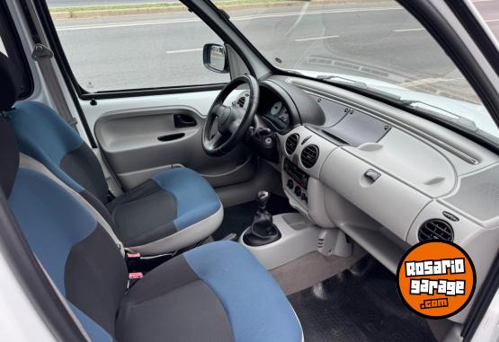 Utilitarios - Renault Kangoo 2010 Nafta 190000Km - En Venta