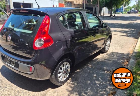 Autos - Fiat Palio impecable estado 2015 Nafta 105000Km - En Venta