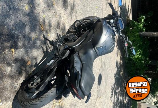 Motos - Bajaj Dominar 250 2023 Nafta 20000Km - En Venta