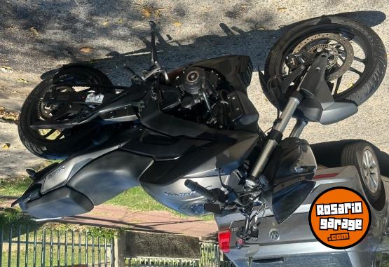 Motos - Bajaj Dominar 250 2023 Nafta 20000Km - En Venta