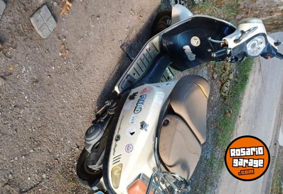 Motos - Zanella Styler 2016 Nafta 27000Km - En Venta