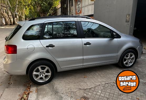 Autos - Volkswagen Suran 2012 Nafta 119000Km - En Venta