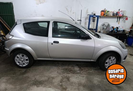 Autos - Ford K Viral 2013 Nafta 70000Km - En Venta