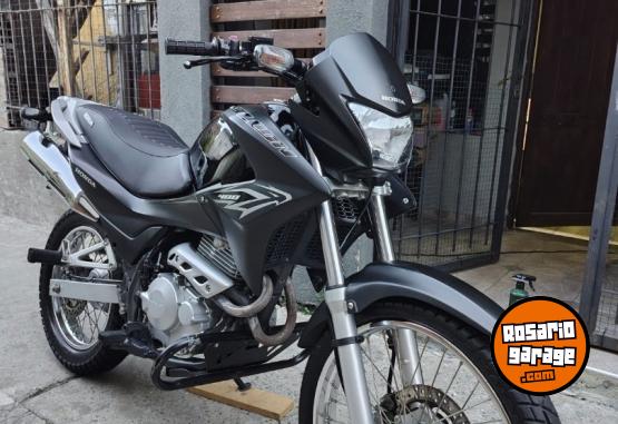 Motos - Honda Falcon 400 2015 Nafta 25000Km - En Venta