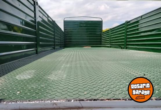 Camiones y Grúas - Acoplado Hermann 4 ejes - 9,60 - ENTREGA INMEDIATA! - En Venta