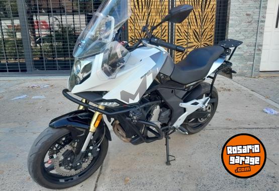 Motos - CF Mt 650 2023 Nafta 29000Km - En Venta