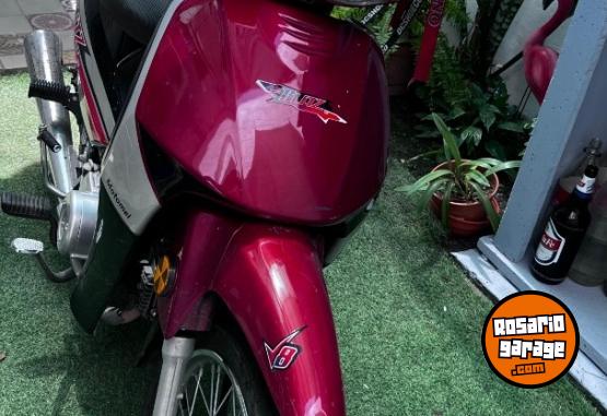 Motos - Motomel blitz 2024 Nafta 9800Km - En Venta