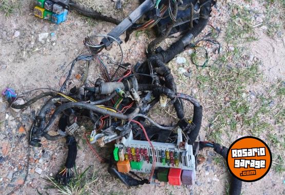 Accesorios para Autos - Corsa repuestos varios - En Venta