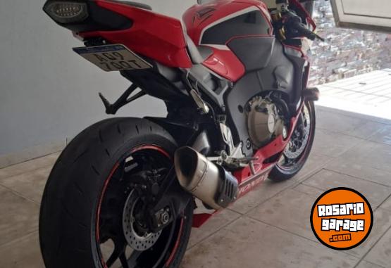 Motos - Honda CBR 1000RR 2018 Nafta 13500Km - En Venta