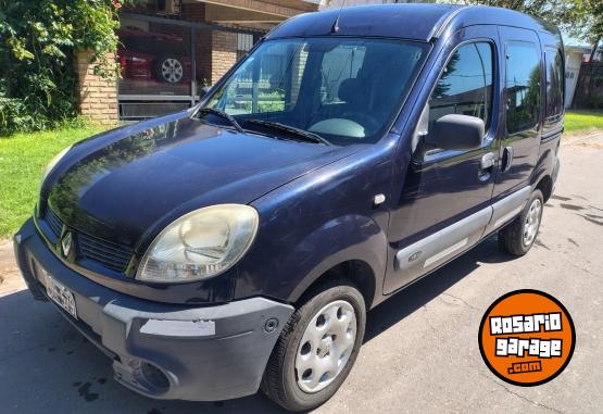 Utilitarios - Renault Kangoo 5as 2 p/lateral 2012 Nafta 200000Km - En Venta
