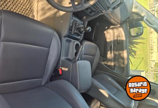 Camionetas - Volkswagen Amarok 2021 Diesel 120000Km - En Venta