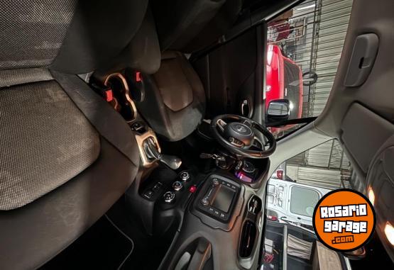 Camionetas - Jeep Jeep renegade 2018 Nafta 65000Km - En Venta