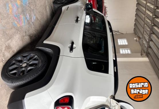 Camionetas - Jeep Jeep renegade 2018 Nafta 65000Km - En Venta