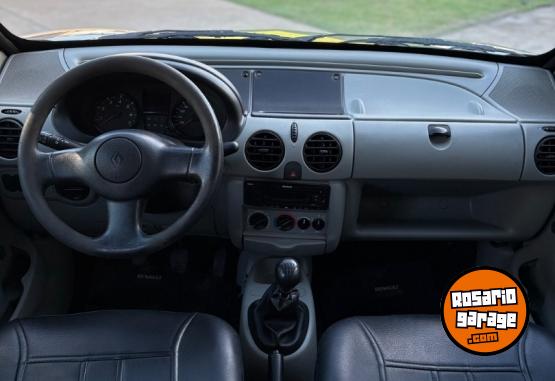 Utilitarios - Renault Kangoo 2012 Nafta 150000Km - En Venta