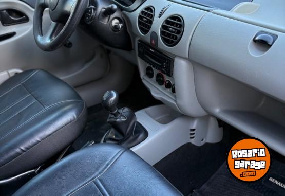 Utilitarios - Renault Kangoo 2012 Nafta 150000Km - En Venta