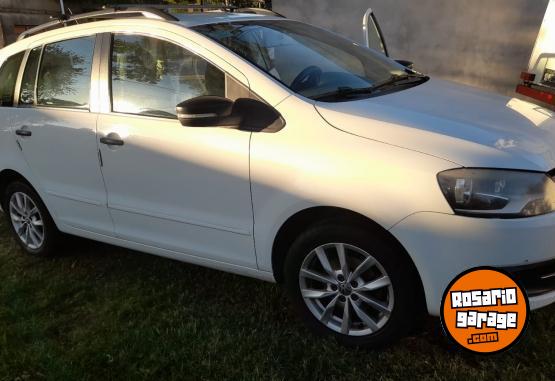 Autos - Volkswagen Suran 2013 Nafta 160000Km - En Venta